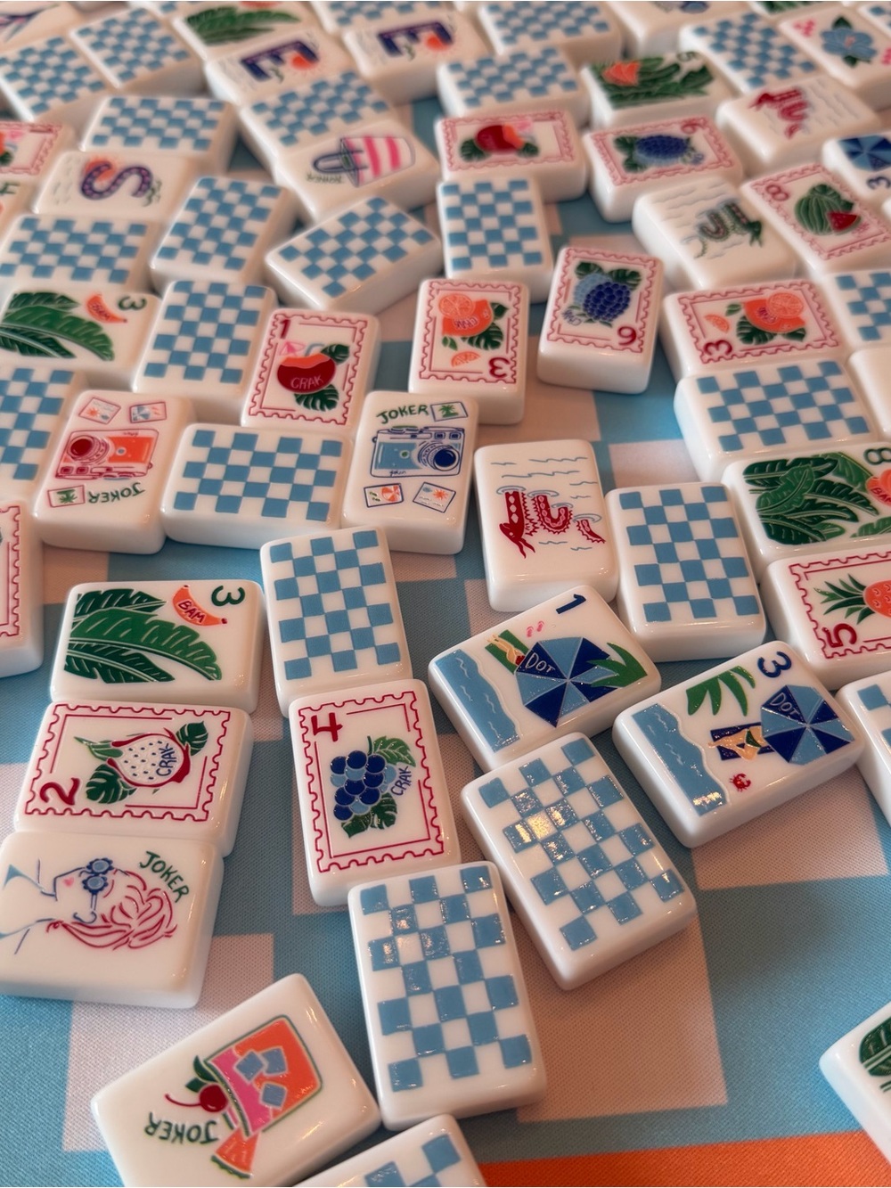 Mahjong tile set - Miss Out of Office - DUPES - Picture 3 of 16